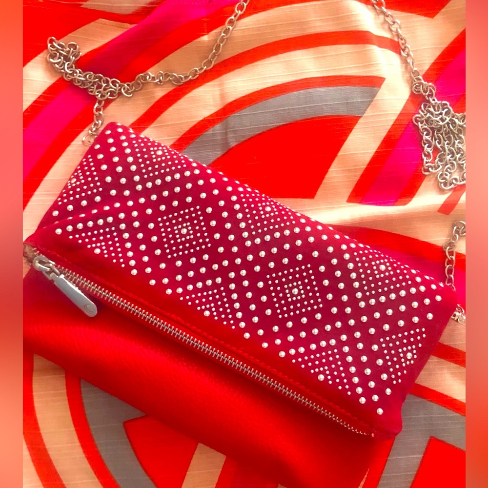 Gorgeous new red purse with chain link strap